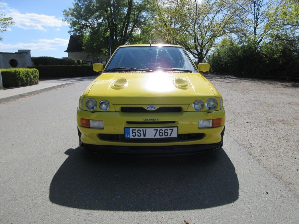Ford Escort Hatchback 2,0 l 235 kw