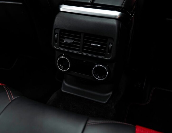 Land Rover Range Rover Velar SUV / Terénní 5,0 l 405 kw