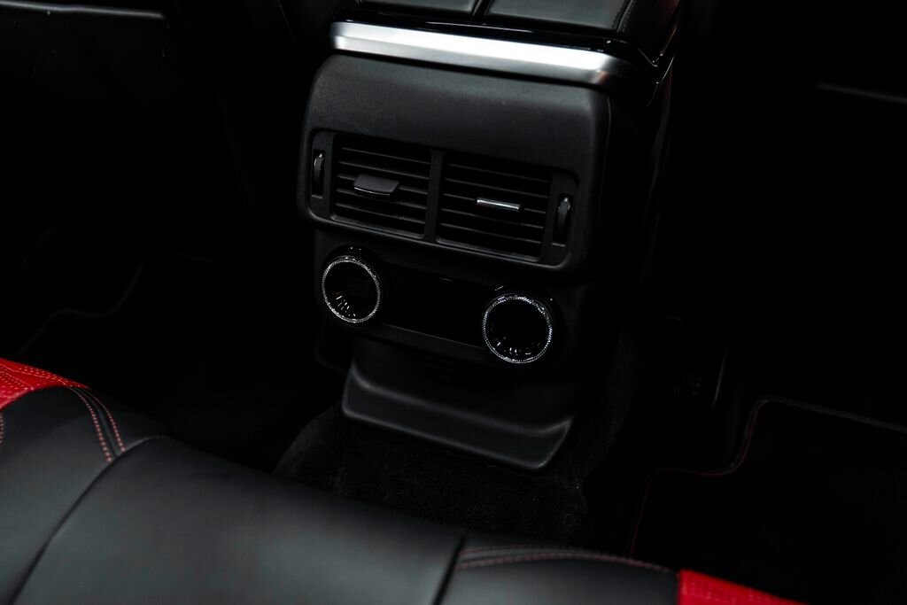 Land Rover Range Rover Velar SUV / Terénní 5,0 l 405 kw