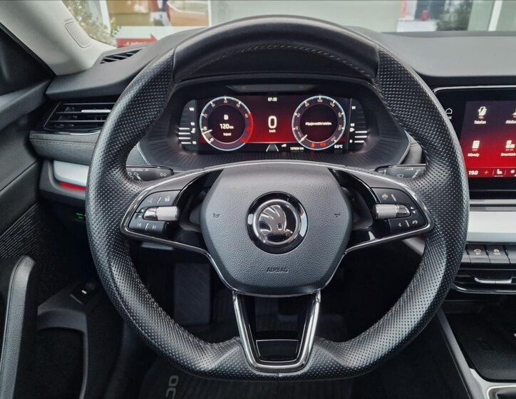 Škoda Octavia Sedan / Limuzína 1,5 l 110 kw