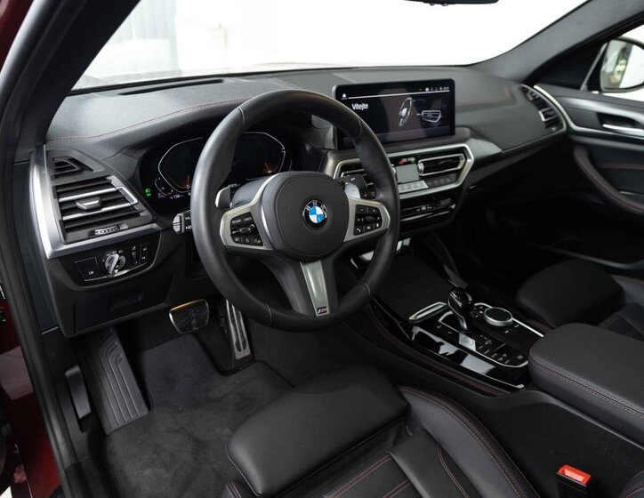 BMW X4 SUV / Terénní 3,0 l 210 kw