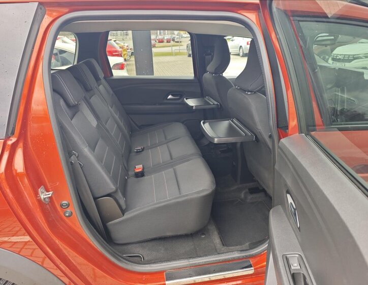 Dacia Jogger Kombi 999,0 67 kw