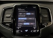 Volvo XC90 25