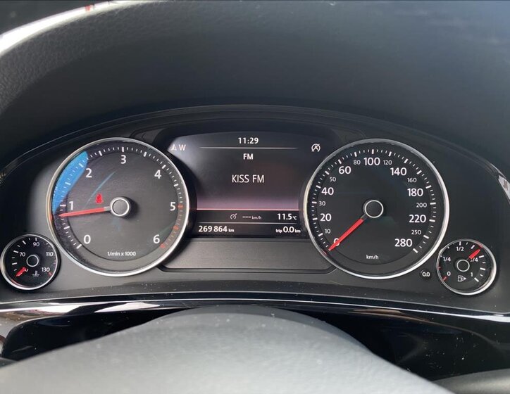 Volkswagen Touareg 23