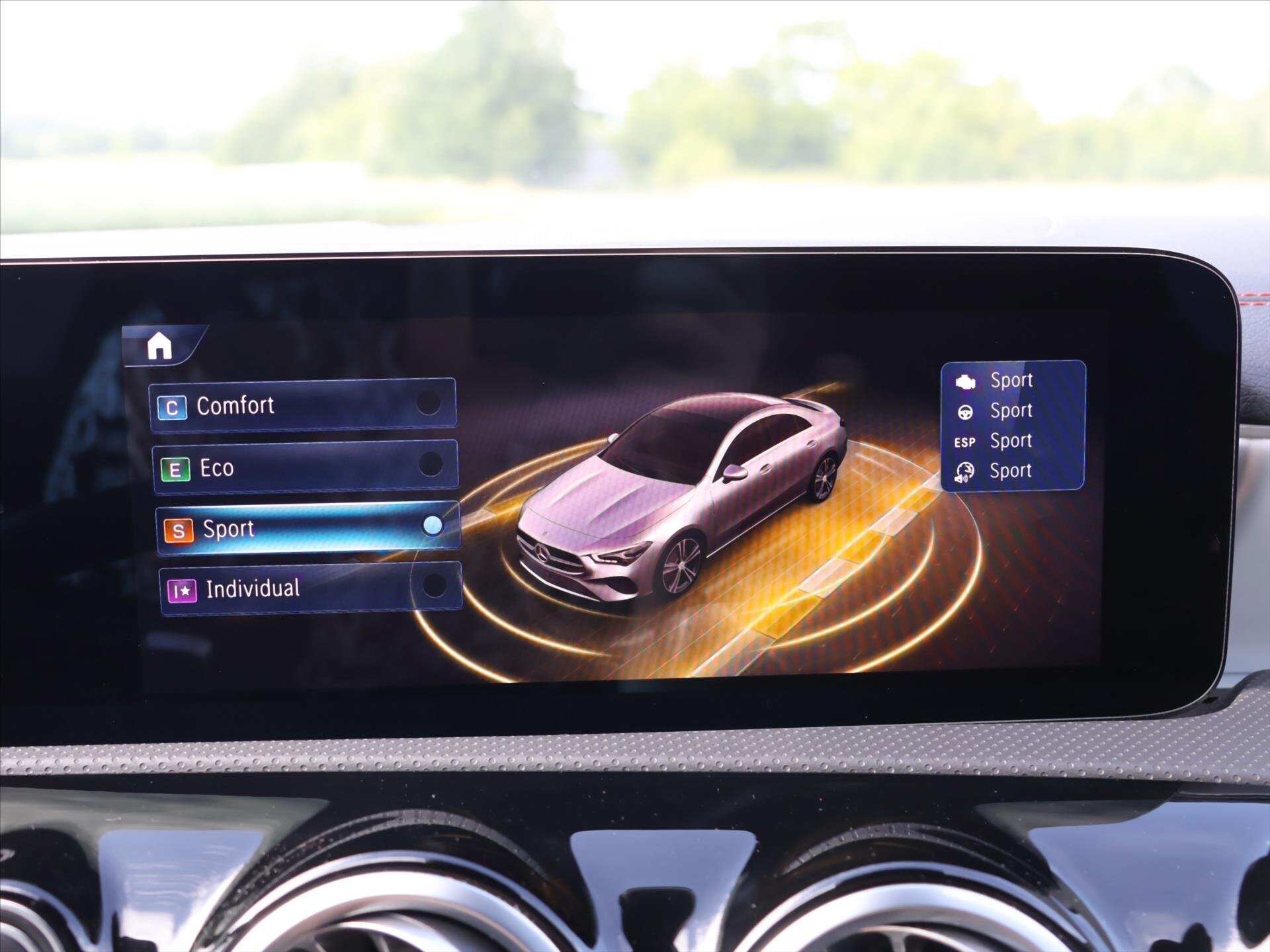 Mercedes-Benz CLA Kupé 1,3 l 120 kw