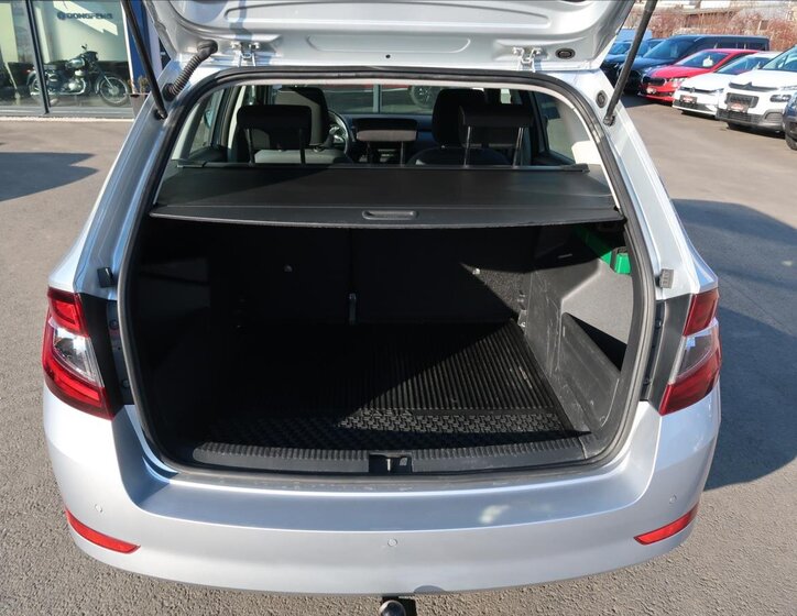 Škoda Fabia Kombi 999,0 81 kw