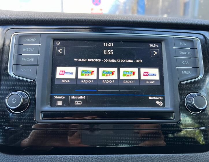 Volkswagen Golf Sportsvan 13