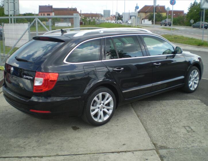 Škoda Superb 6