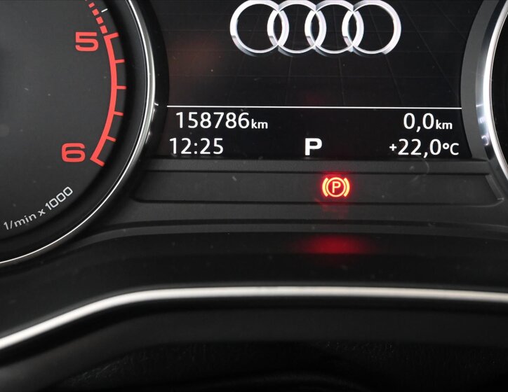 Audi A4 Kombi 2,0 l 140 kw