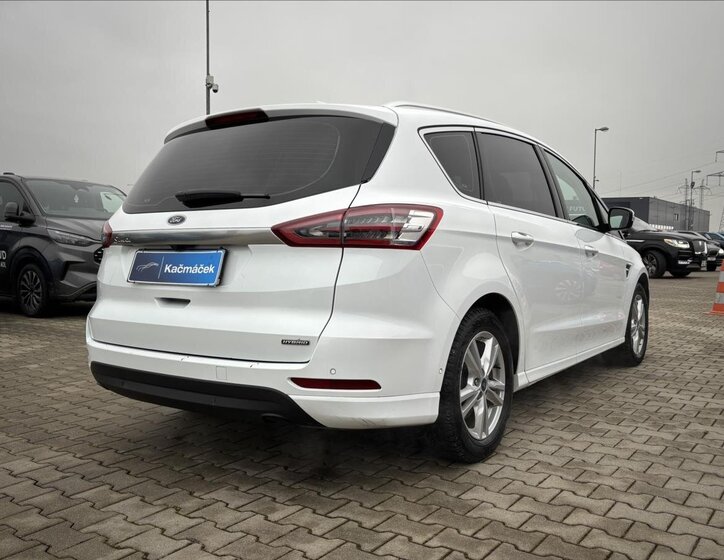 Ford S-MAX Kombi 2,5 l 110 kw