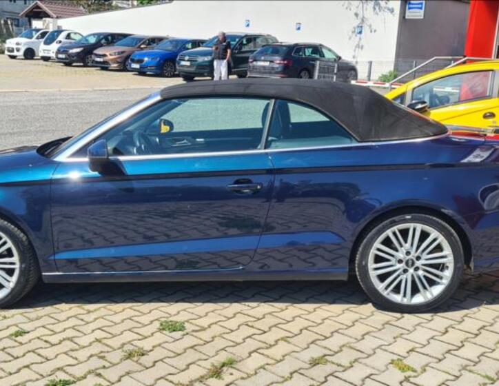 Audi A3 8