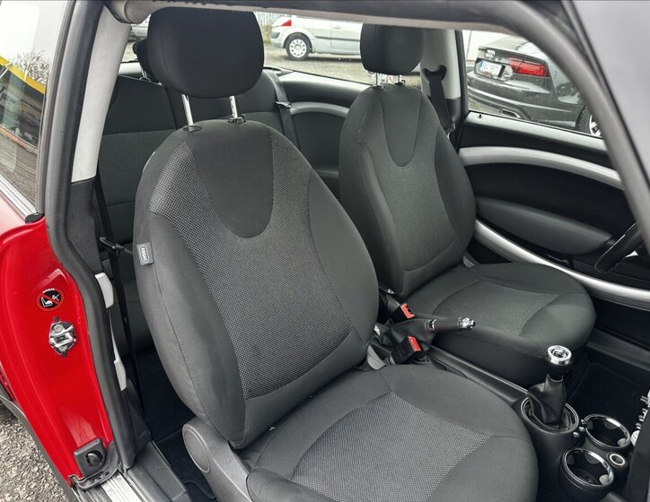 Mini Clubman Kombi 1,6 l 88 kw