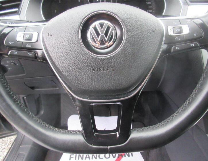 Volkswagen Passat Kombi 2,0 l 110 kw