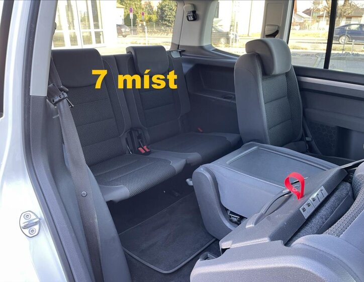 Volkswagen Touran MPV 1,6 l 77 kw