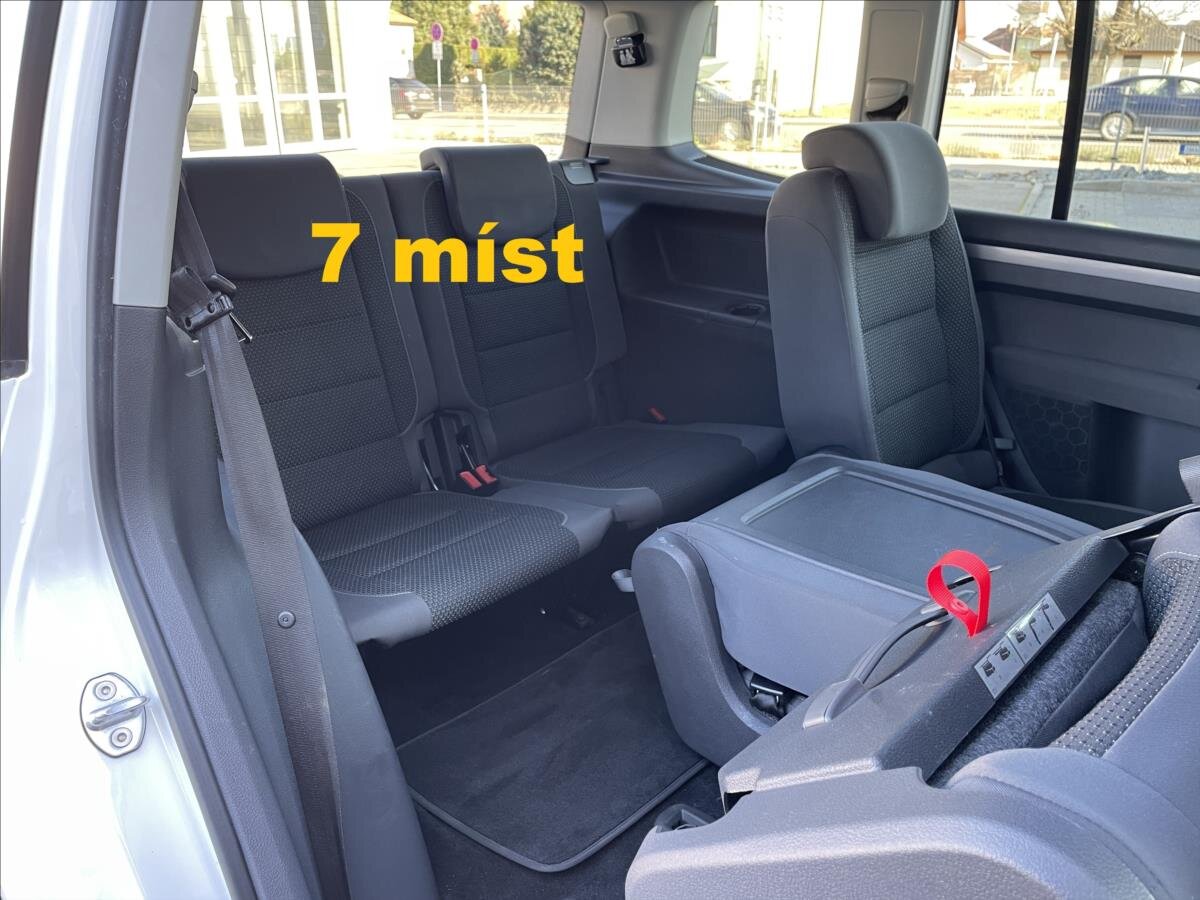 Volkswagen Touran MPV 1,6 l 77 kw