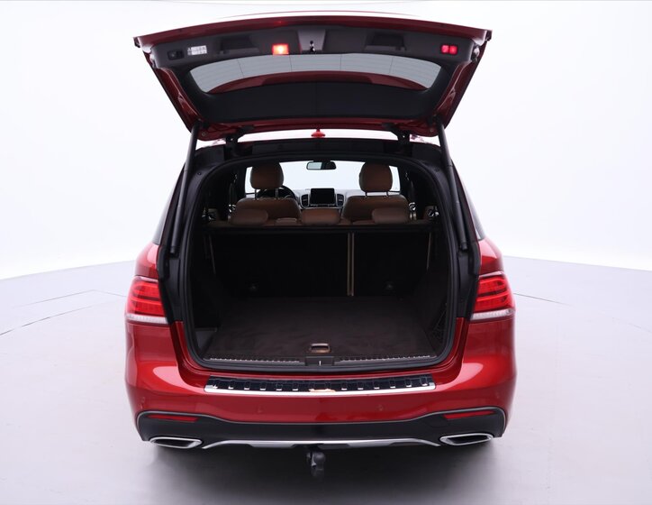 Mercedes-Benz GLE SUV / Terénní 3,0 l 190 kw