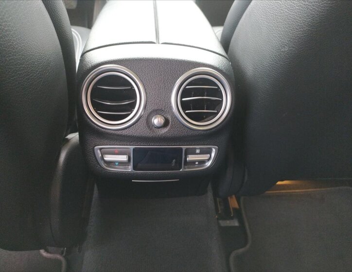 Mercedes-Benz Třídy E 13