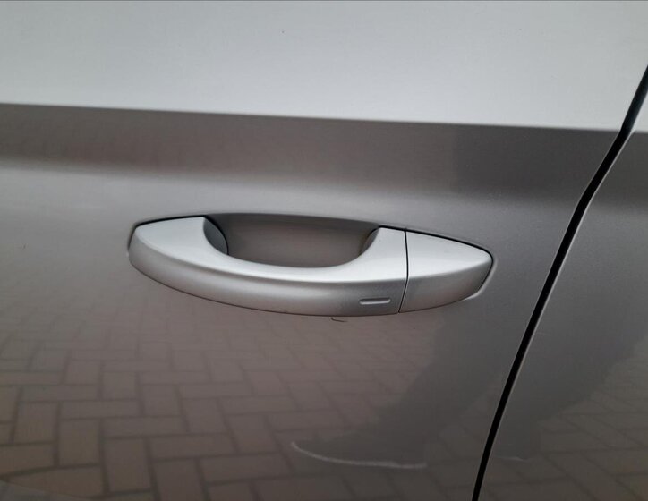 Škoda Superb Kombi 2,0 l 110 kw