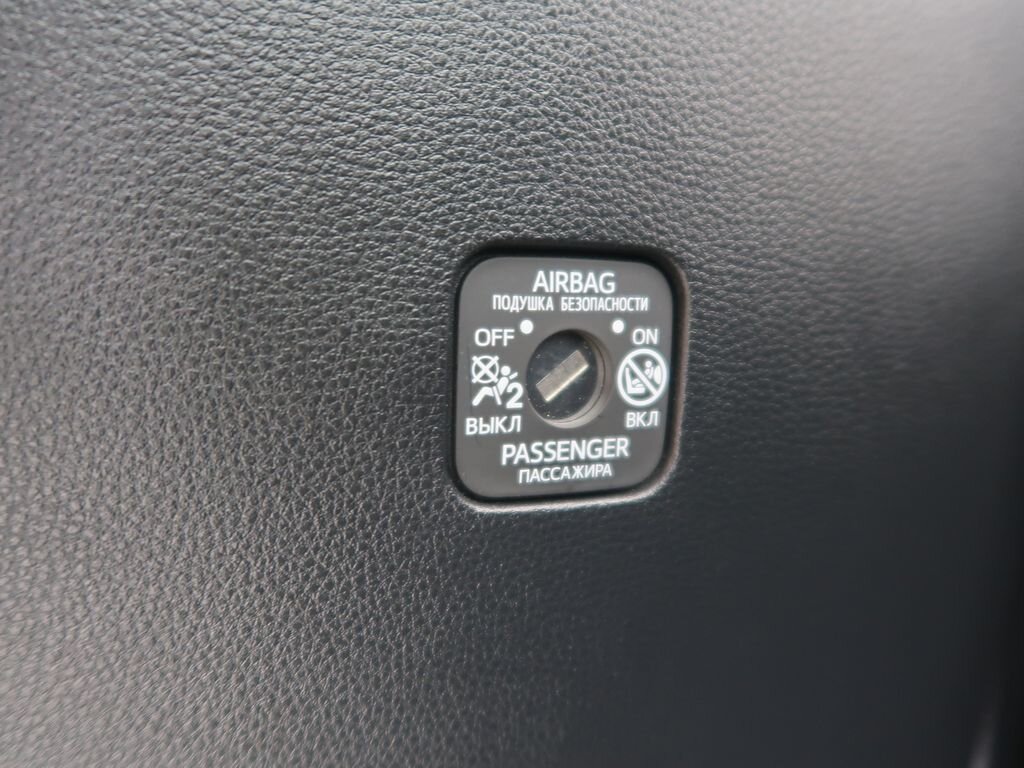 Toyota Corolla Sedan 1,5 l 92 kw