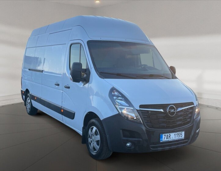 Opel Movano 1