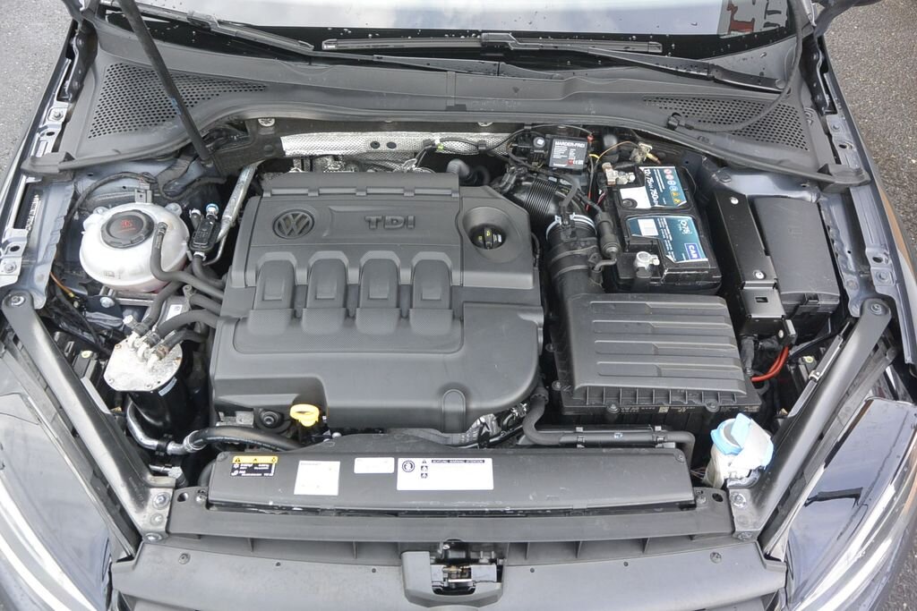 Volkswagen Golf Kombi 2,0 l 110 kw