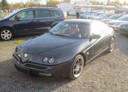 Alfa Romeo GTV 7
