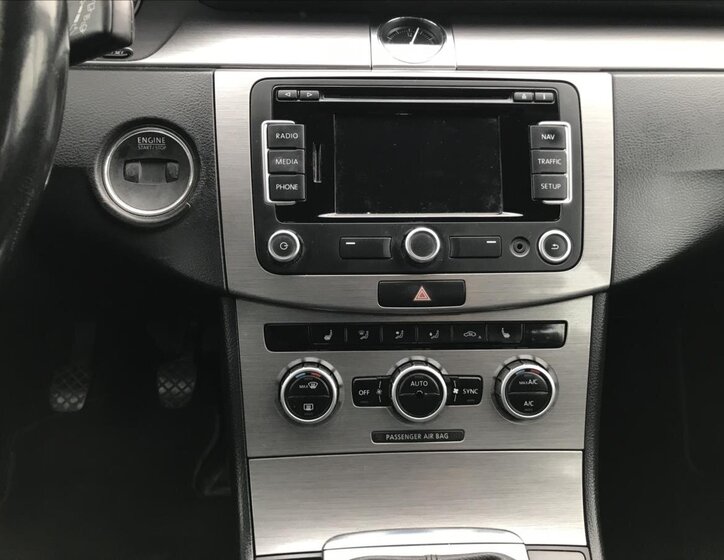 Volkswagen Passat Kombi 2,0 l 103 kw