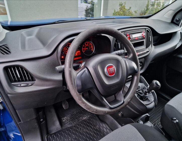 Fiat Dobló cargo Skříň 1,4 l 88 kw