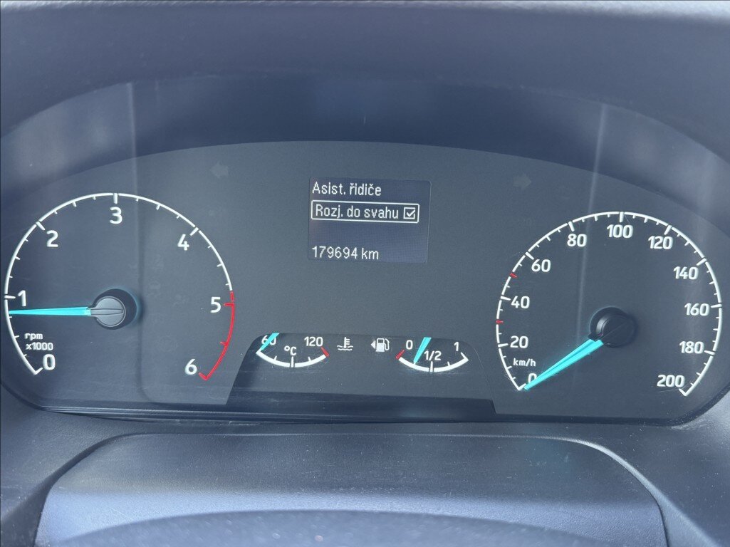 Ford Transit Custom Skříň 2,0 l 77 kw