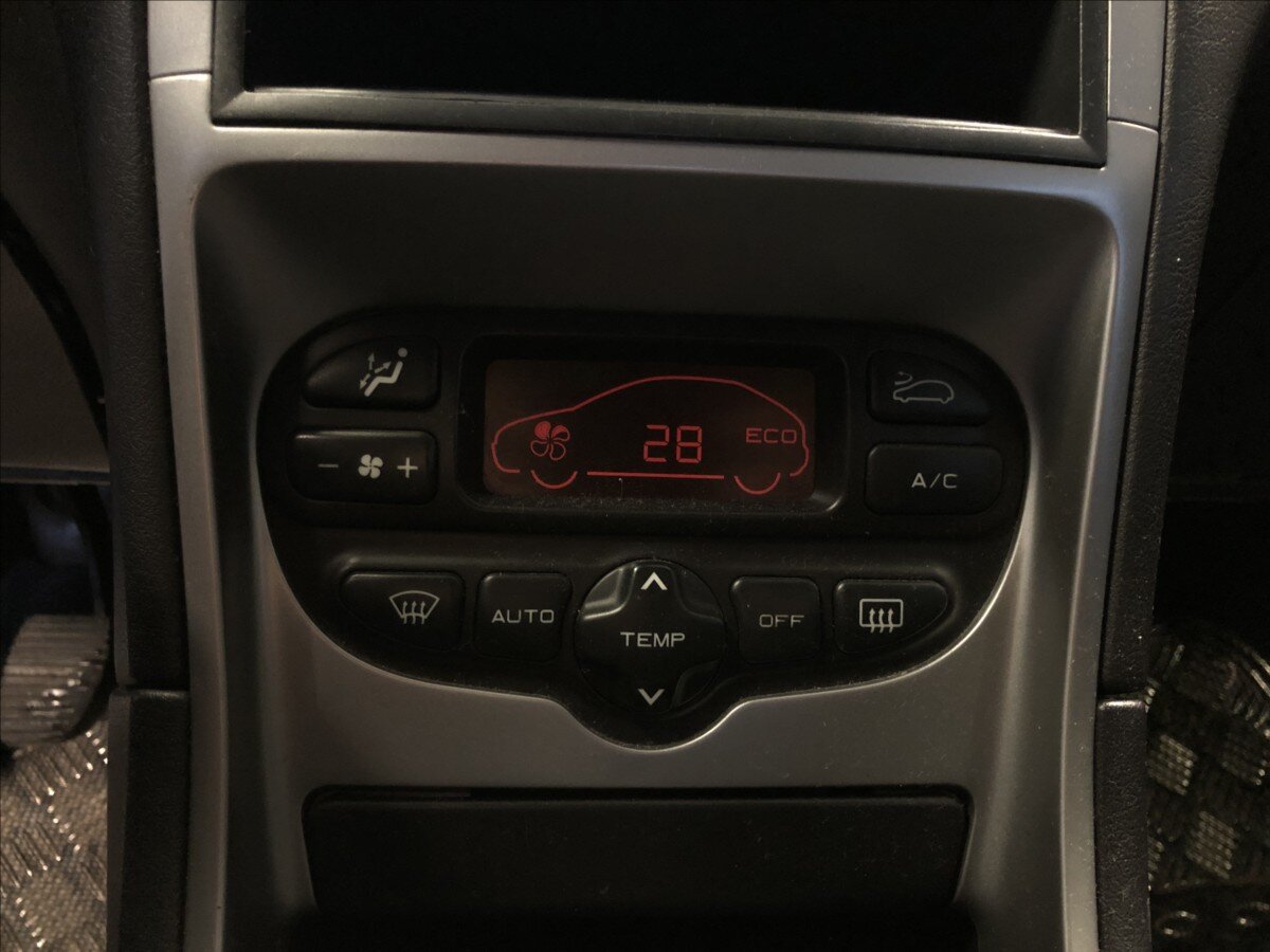 Peugeot 307 Hatchback 1,6 l 80 kw