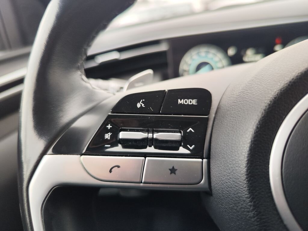 Hyundai Tucson SUV 1,6 l 195 kw