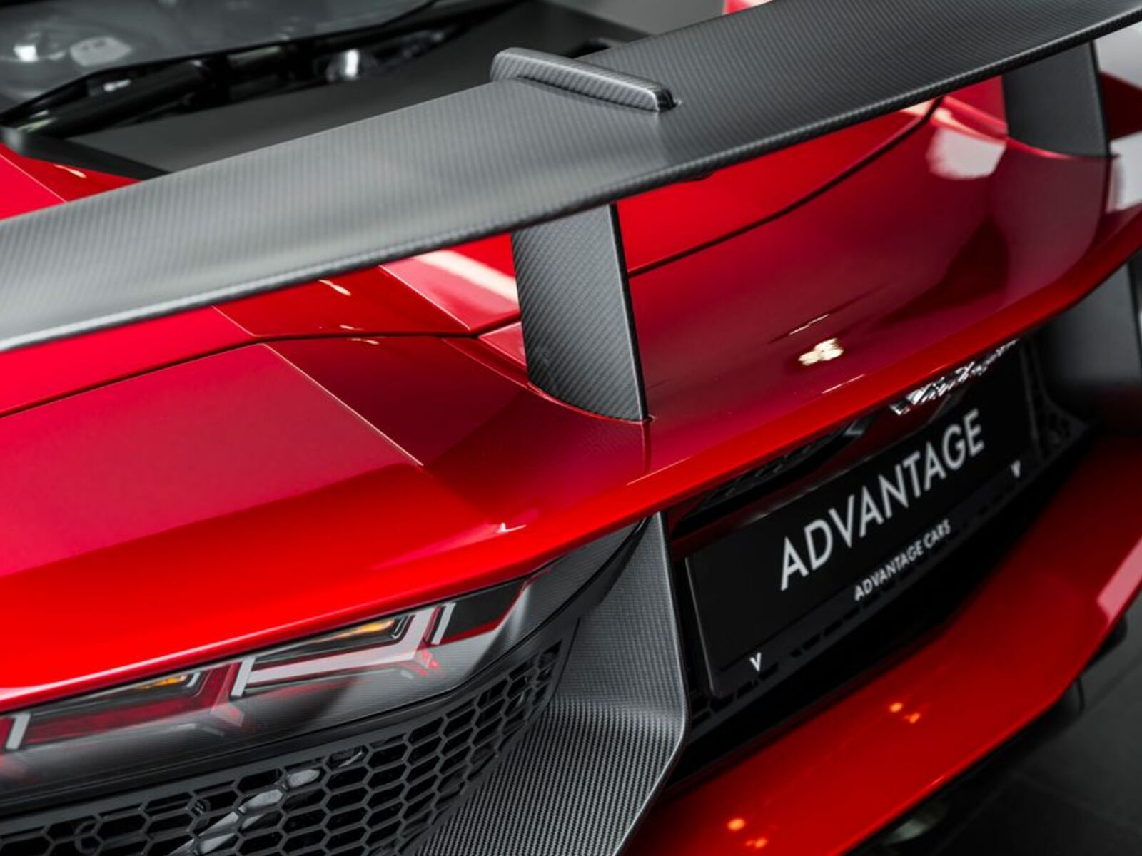 Lamborghini Aventador 15