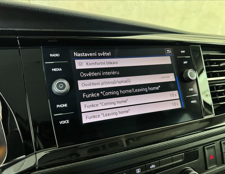 Volkswagen Transporter 26