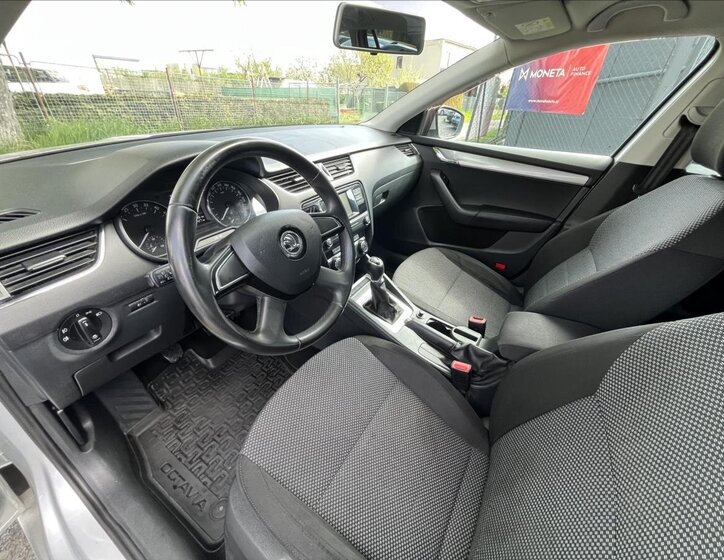 Škoda Octavia Kombi 1,6 l 77 kw