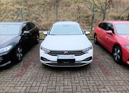 Volkswagen Passat 1