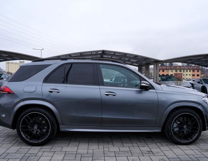 Mercedes-Benz GLE SUV 3,0 l 320 kw
