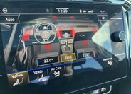 Volkswagen Passat Sedan / Limuzína 2,0 l 110 kw