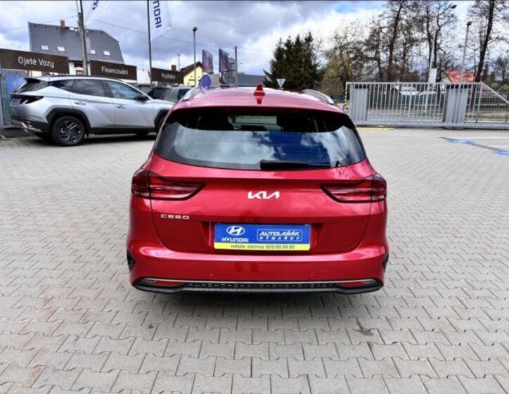 KIA Ceed Kombi 1,5 l 117 kw