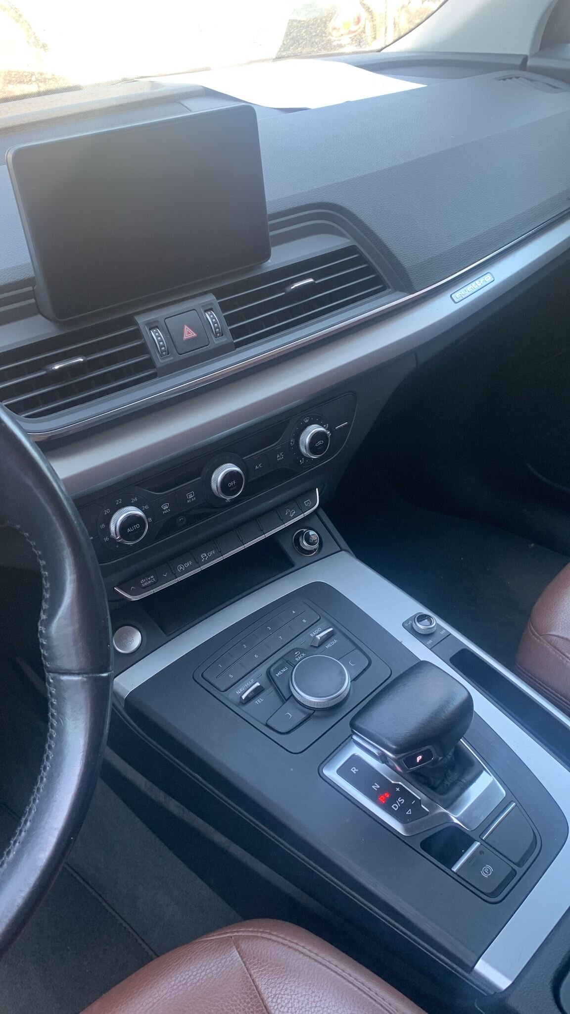 Audi Q5 SUV 2,0 l 140 kw