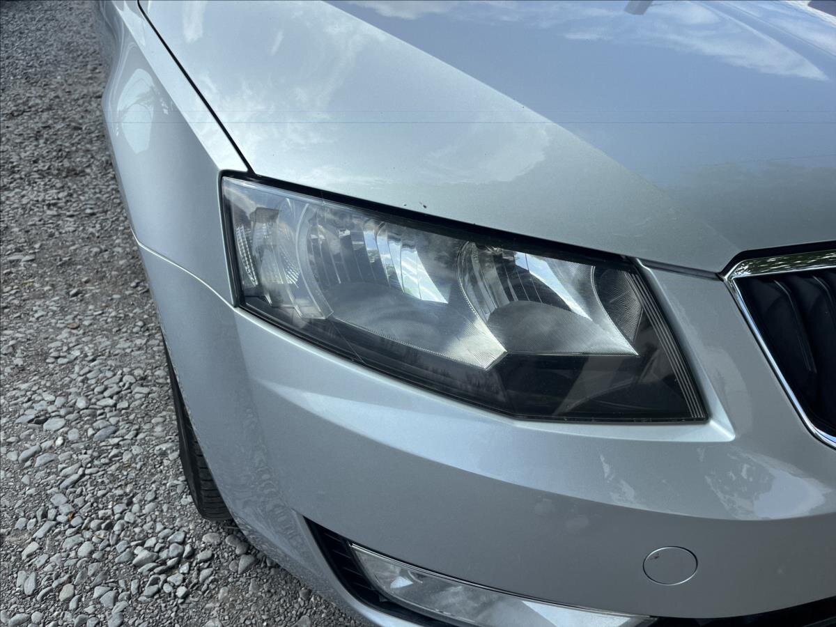 Škoda Octavia Kombi 1,6 l 77 kw