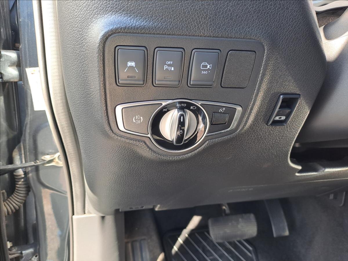 Mercedes-Benz Třídy X