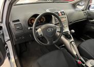 Toyota Auris 6