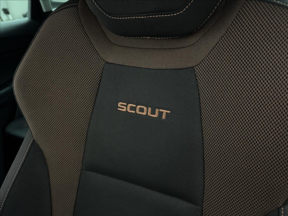 Škoda Karoq SUV / Terénní 2,0 l 110 kw