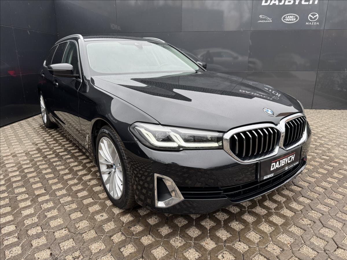 BMW Řada 5 Kombi 3,0 l 210 kw