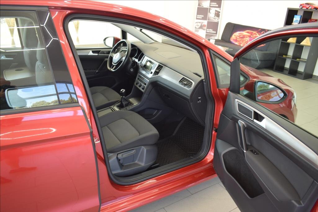 Volkswagen Golf Sportsvan Kombi 1,4 l 92 kw