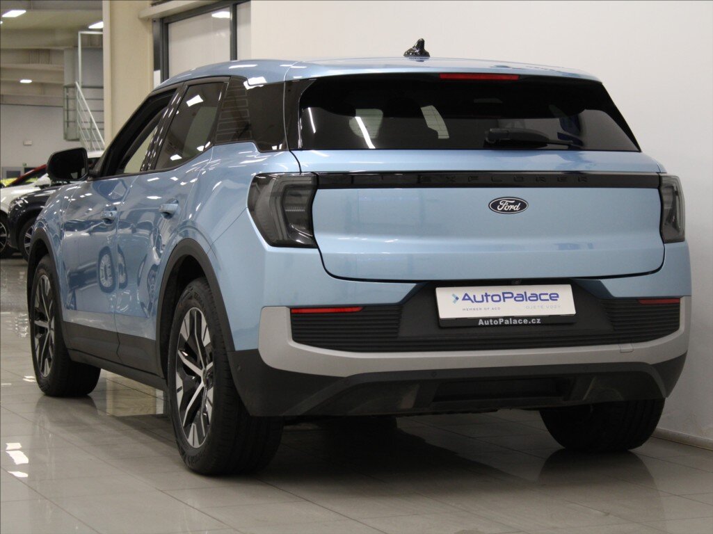 Ford Explorer SUV 10,0 210 kw
