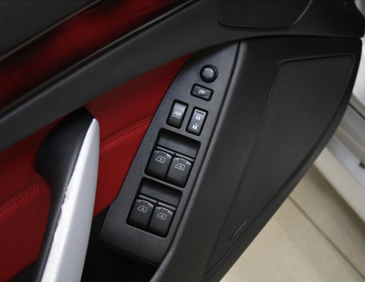 Infiniti G37 Kabriolet 3,7 l 235 kw