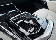 BMW Řada 7 Sedan / Limuzína 3,0 l 360 kw
