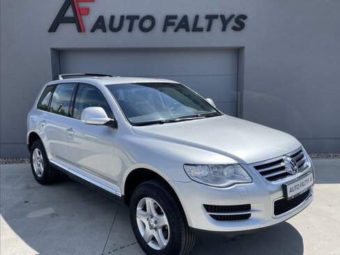 Volkswagen Touareg Kombi 2,5 l 128 kw