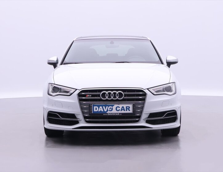Audi S3 Hatchback 2,0 l 221 kw
